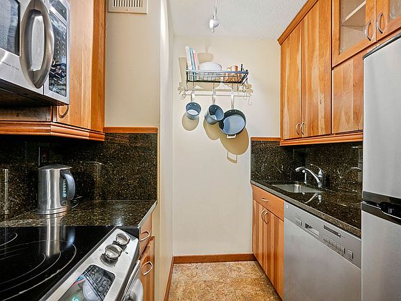 2nd image of 300 E 54th St APT 12E