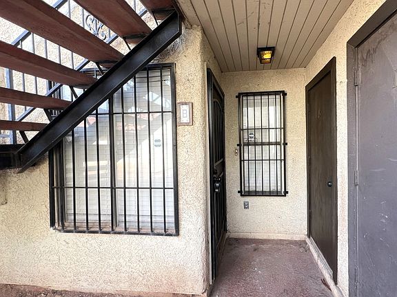 3rd image of 2201 Sun Ave APT B