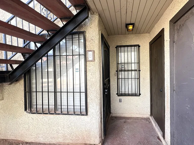 2201 Sun Ave #B — Photo 3