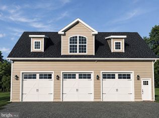 927 Goldmiller Rd, Gerrardstown, WV 25420