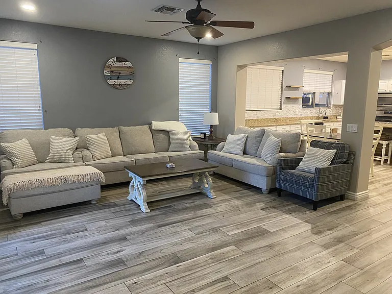 W Irma Ln — Photo 23