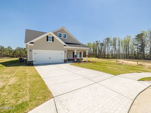 2nd image of 1280 Acadia Drive
