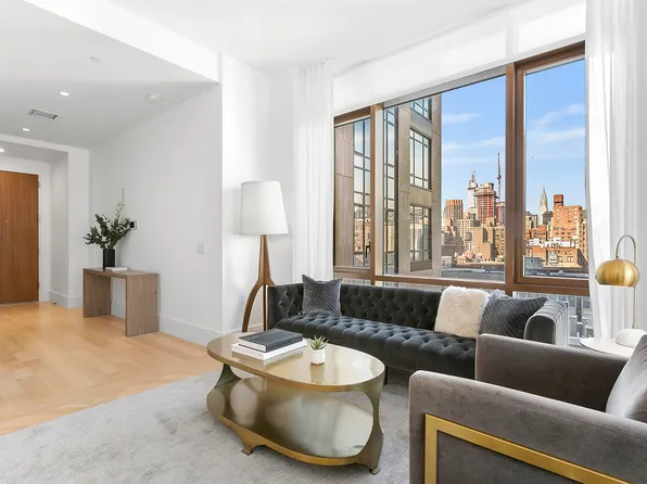 215 East 19th Street 2G image 2 of 11