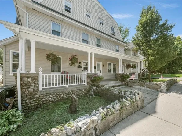 19 Walnut Avenue, Highland Falls, NY 10928