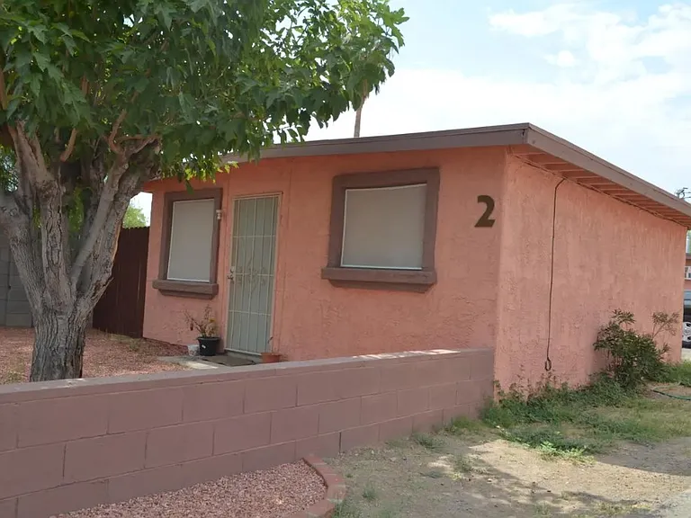 6445 W Maryland Ave — Photo 33