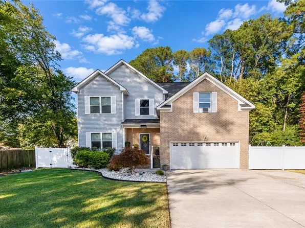 2708 Cedar Rd, Chesapeake, VA 23323