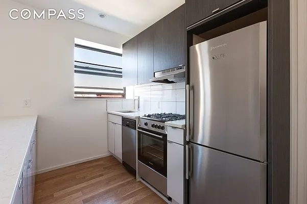 Rented by Compass | media 32