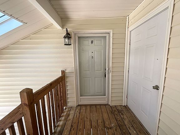 2nd image of 4326H Edith Ln