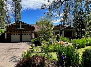 8630 SW White Pine Ln, Portland, OR 97225