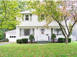 226 Seneca Rd, Rochester, NY 14622