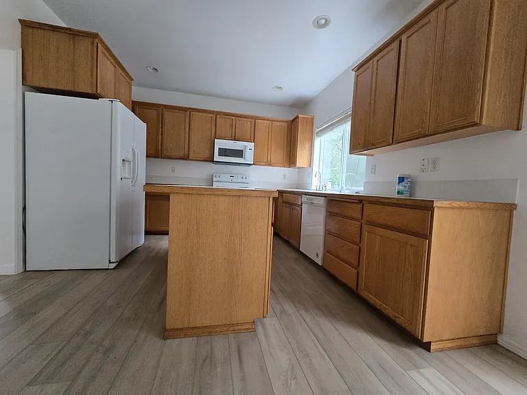 1405 Fern St SW — Photo 4