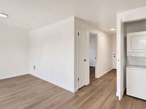 3510 Northwest Ave, 3510 Northwest Ave APT 4, Bellingham, WA 98225