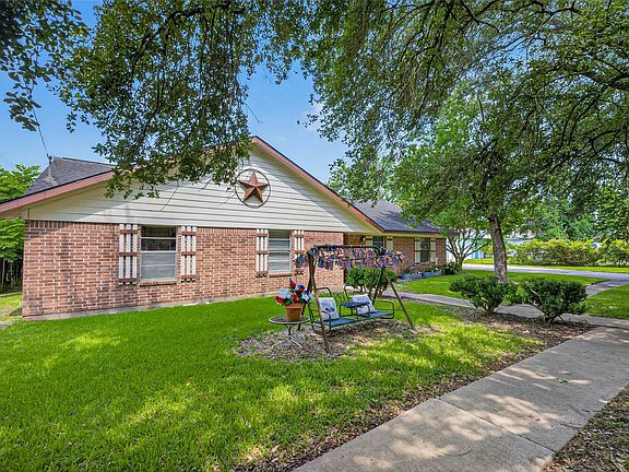 4th image of 14116 Almeda School Rd