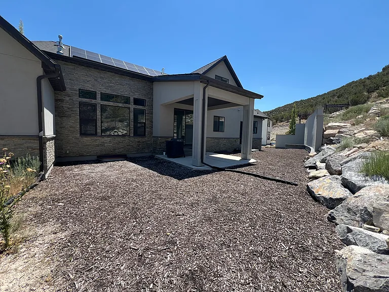 3887 E South Pass Cv — Photo 43