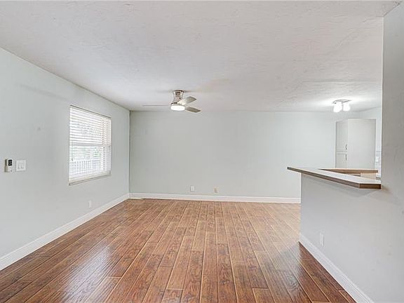 4th image of 1826 N Dixie Hwy APT 205