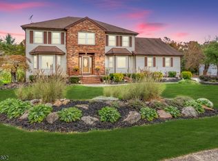 848 Dow Rd, Bridgewater, NJ 08807