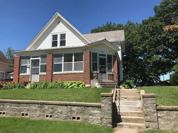 5212 S 23rd St, Omaha, NE 68107