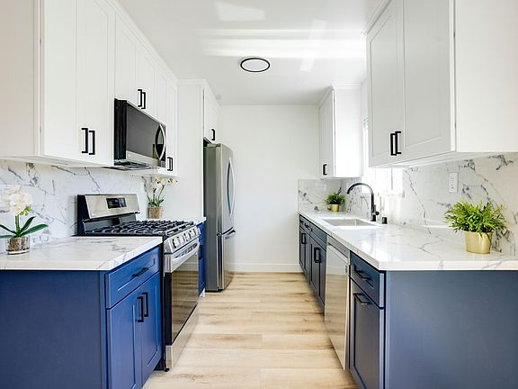 5th image of 1211 N Detroit St APT 8