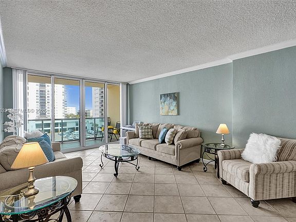 3rd image of 2501 S Ocean Dr APT 638