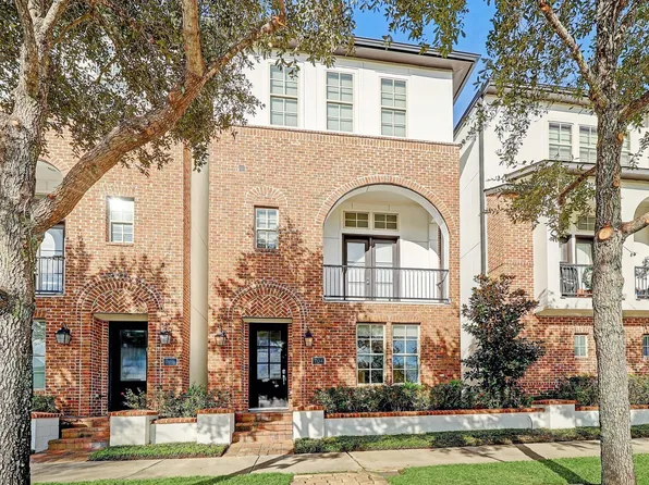 704 Paige St, Houston, TX 77003