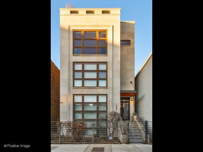 1908 W Belmont Ave #2, Chicago, IL, 60657