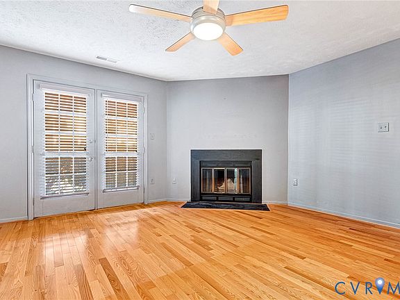 4th image of 7741 Flannagan Ct #202