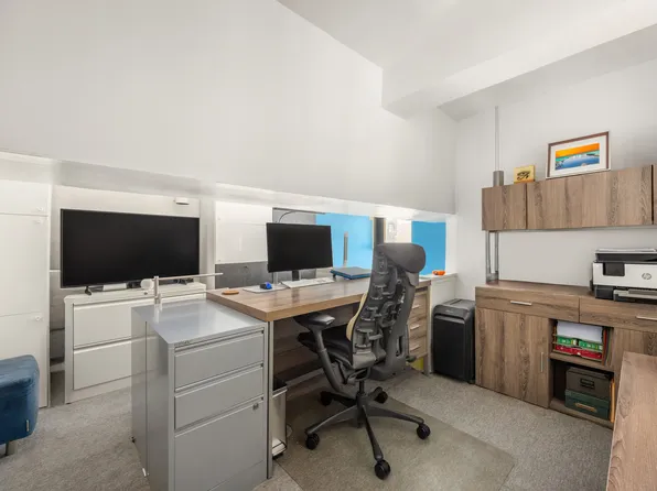 135 West 70th Street 6M image 10 of 10