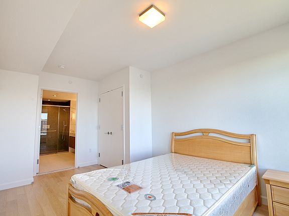 5th image of 13835 39th Ave #12EE