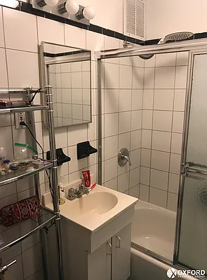 Rented by Oxford Property Group | media 16