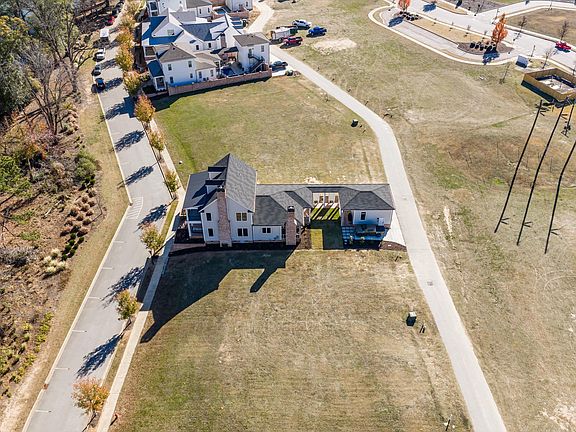 3rd image of 162 Lafayette St Lot 7