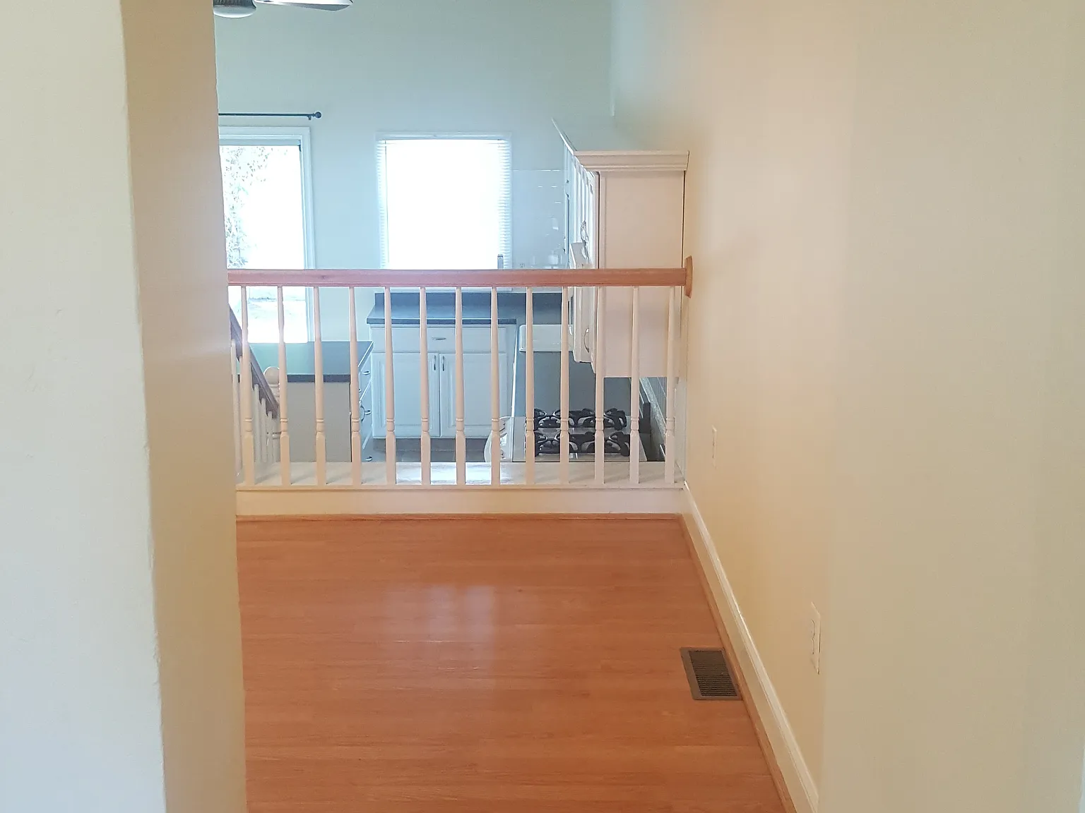 4 bed, 1.5 bath, 1550 sqft, $2,450 — Photo 4