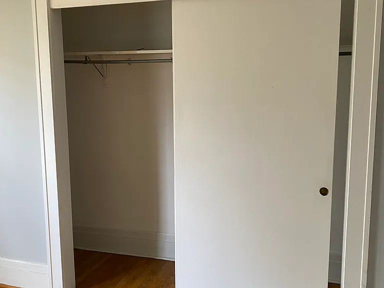 2588 Mayfield Rd #11 — Photo 11