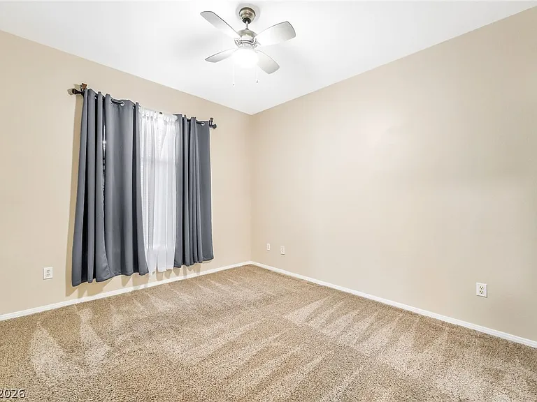 2050 W Warm Springs Rd #2411 — Photo 27