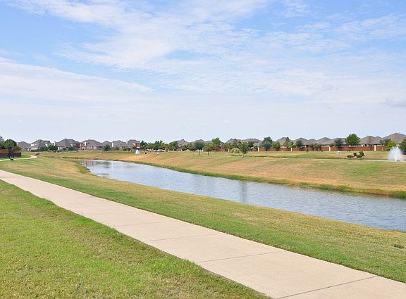 3rd image of 2861 Cascade Cove Dr