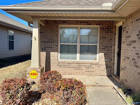 5th image of 28081 Chasebrook Dr