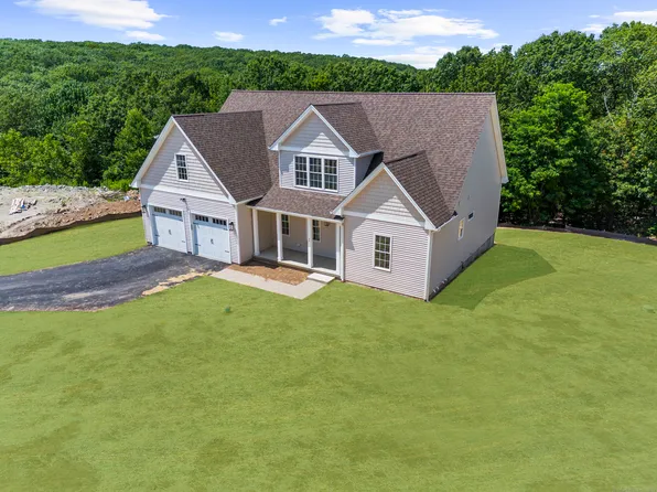 59 Rock Ridge Road, Manchester, CT 06040