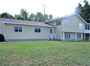 1989 W Garfield Rd, New Era, MI 49446