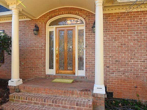 2nd image of 5021 Lansing Dr