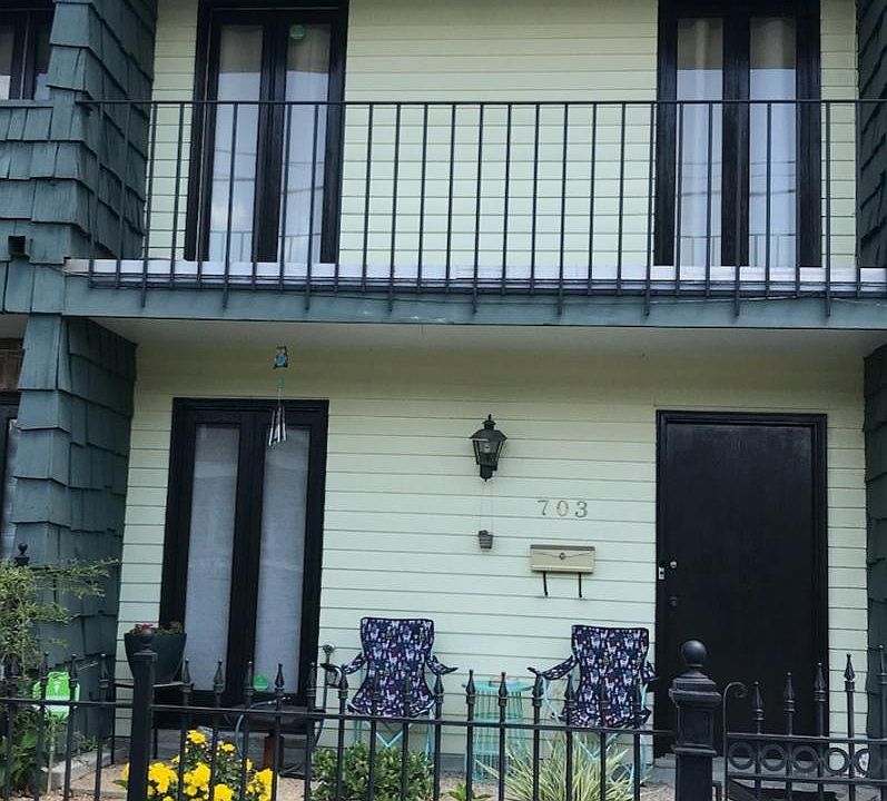 1st image of 703 Octavia St