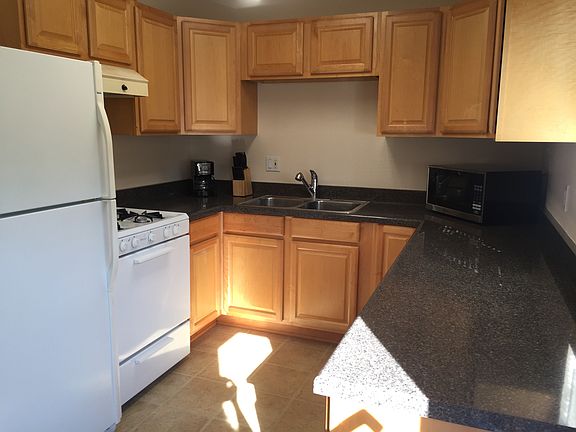 updated kitchen maple cabinets