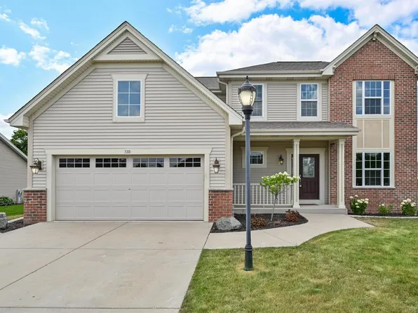 732 Still Pond DRIVE, Waterford, WI 53185