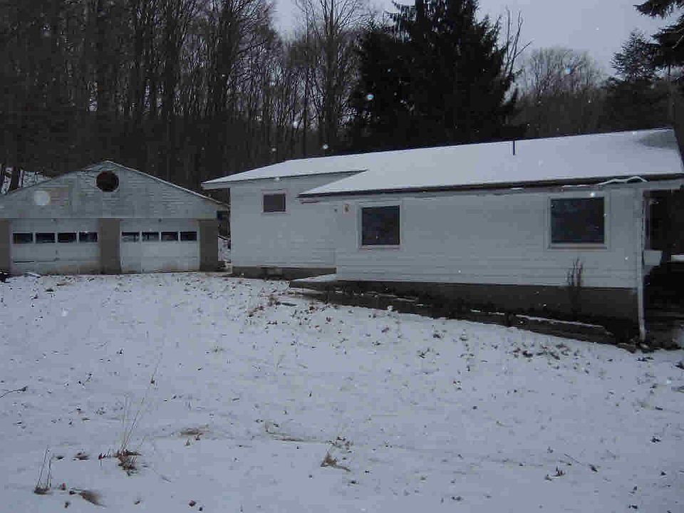 2nd image of 112 Woodmont Rd