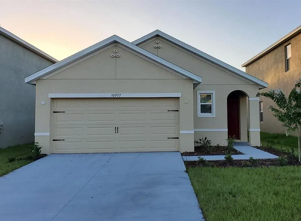 10977 Carlton Fields Dr