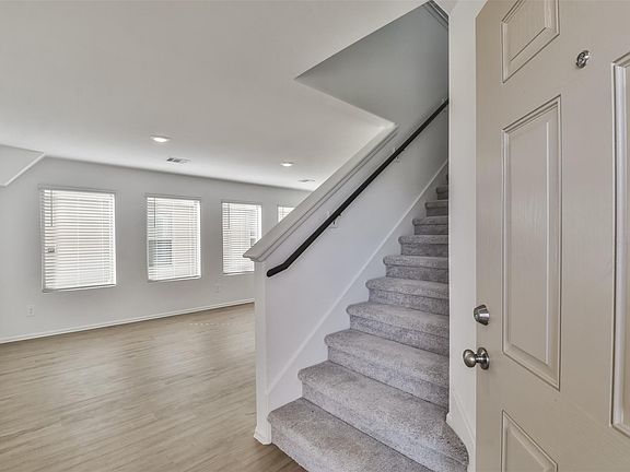 5th image of 18927 Jasper Ridge Dr