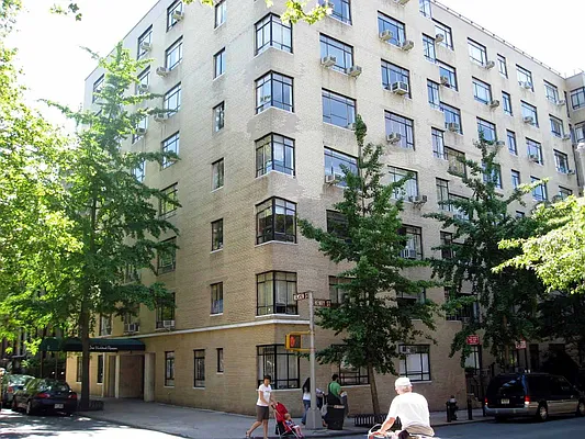 Rented by Corcoran | media 13