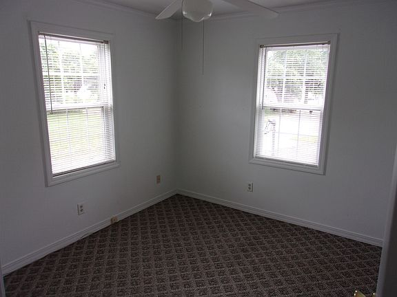 2nd image of 224 N Dill St #C