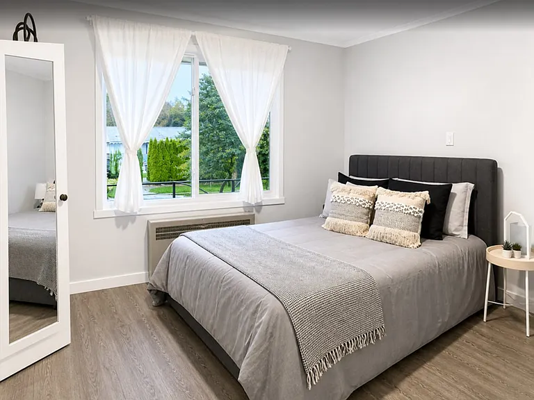 3750 Edgemont Blvd #1 — Photo 5