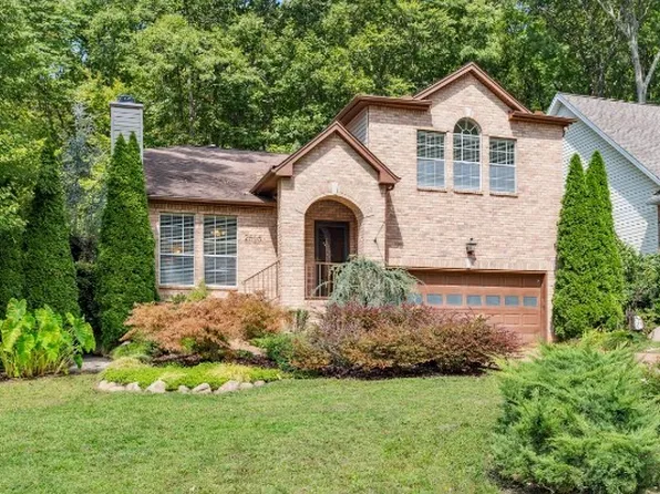 2505 Devon Valley Dr, Nashville, TN 37221