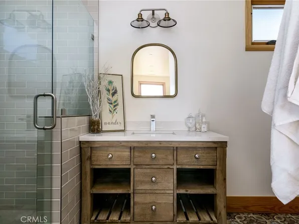 37219 Quarter Valley Rd, Temecula, CA 92592