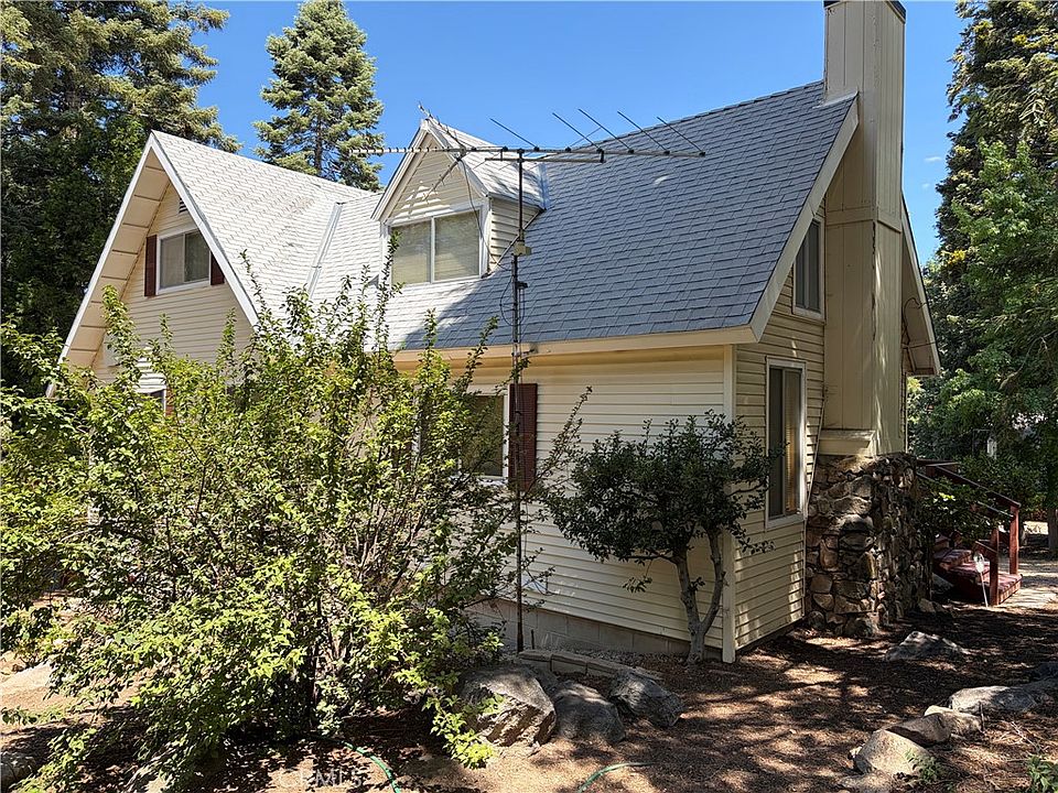 1st image of 5974 Pine Ave